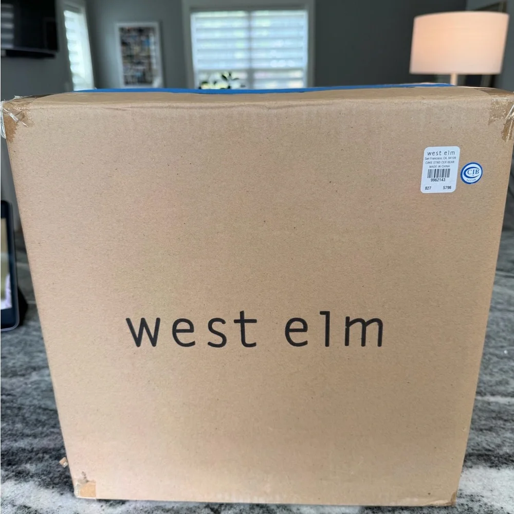 West Elm White Ceramic Polar Bear Cake Stand- NIB
